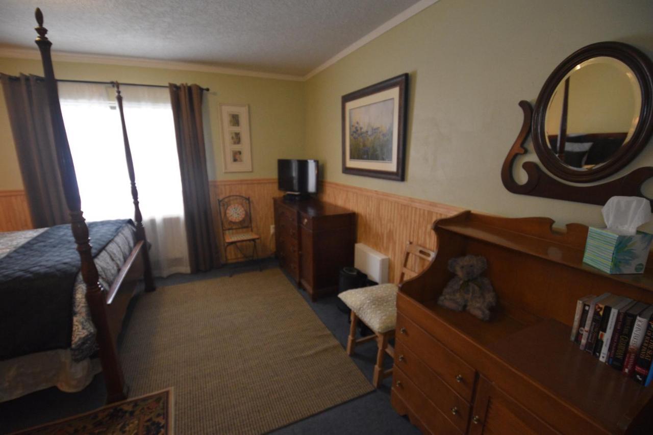 Alaska Grizzly Lodge Фэрбанкс Экстерьер фото